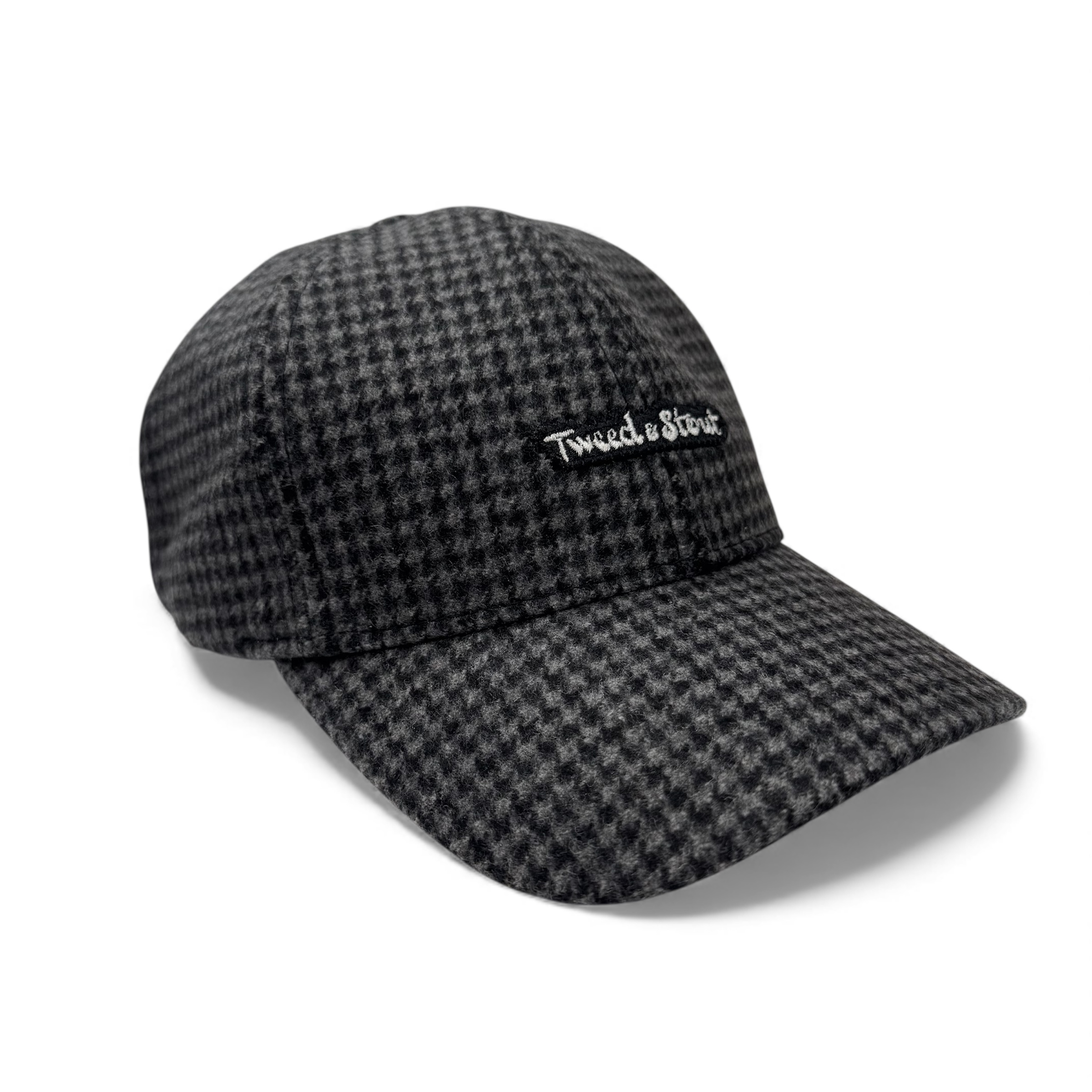 Бейсболка из шерсть серо-черная гусиная лапка